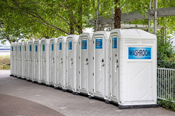 Best Affordable portable toilet rental  in Rhinelander, WI
